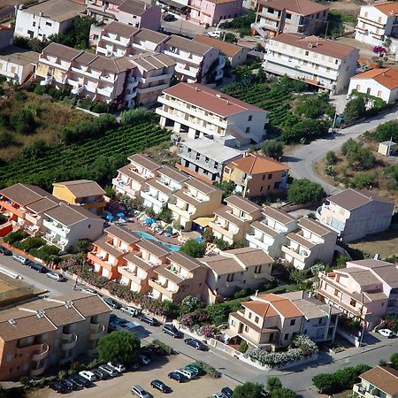 Borgo Del Tennis - Sa Ventana 2 バデージ エクステリア 写真